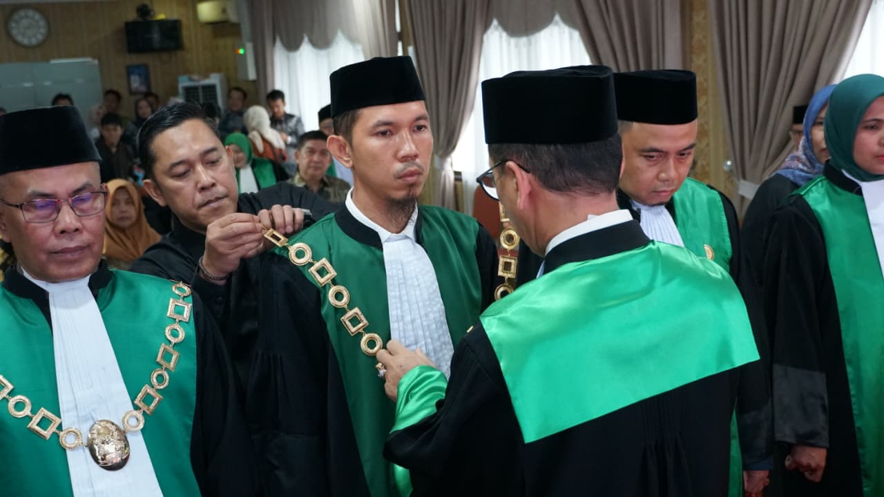 Ketua Pengadilan Agama Blambangan Umpu Resmi Dilantik